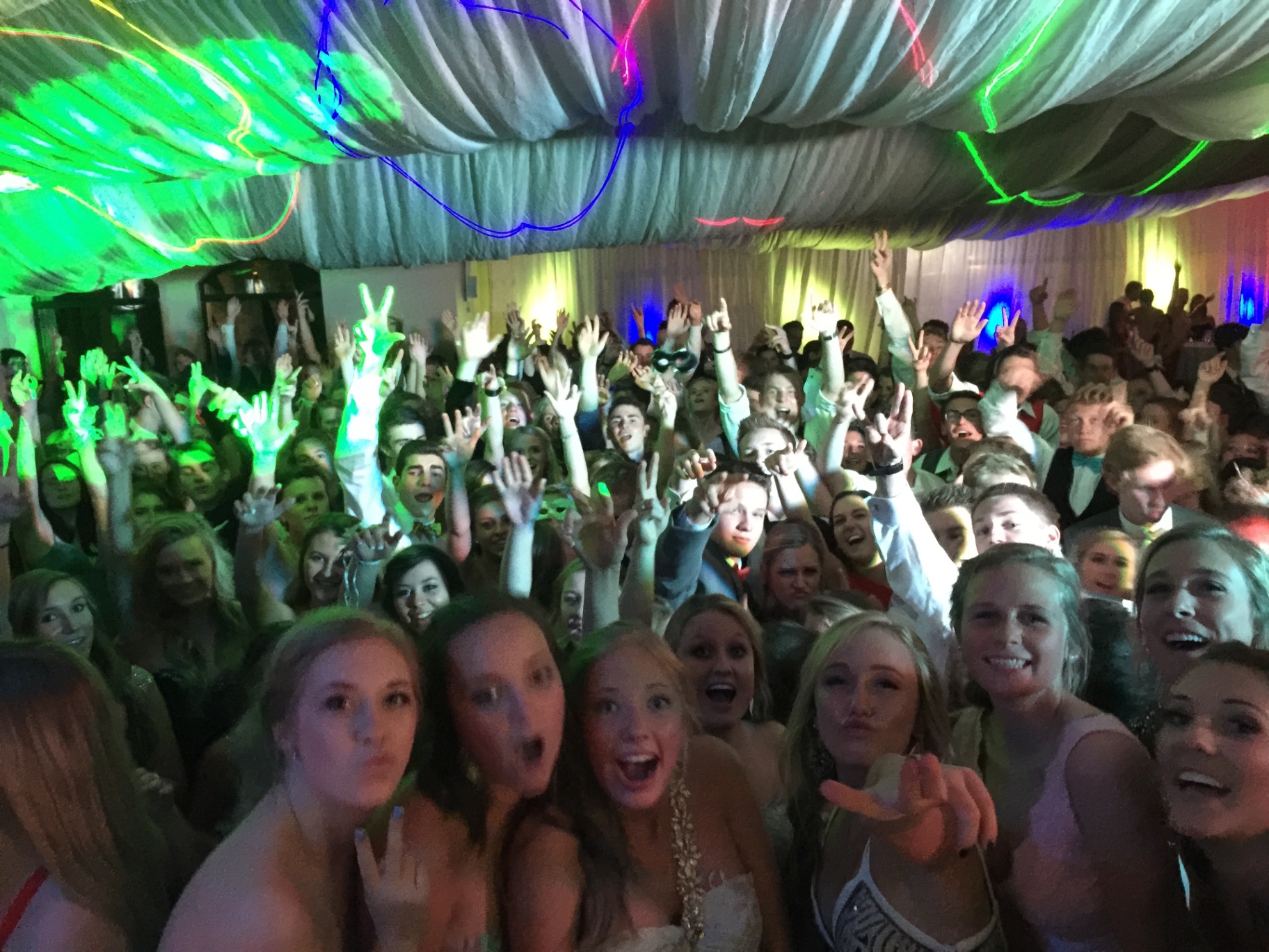 JAMMIN' DJs High-Energy Event