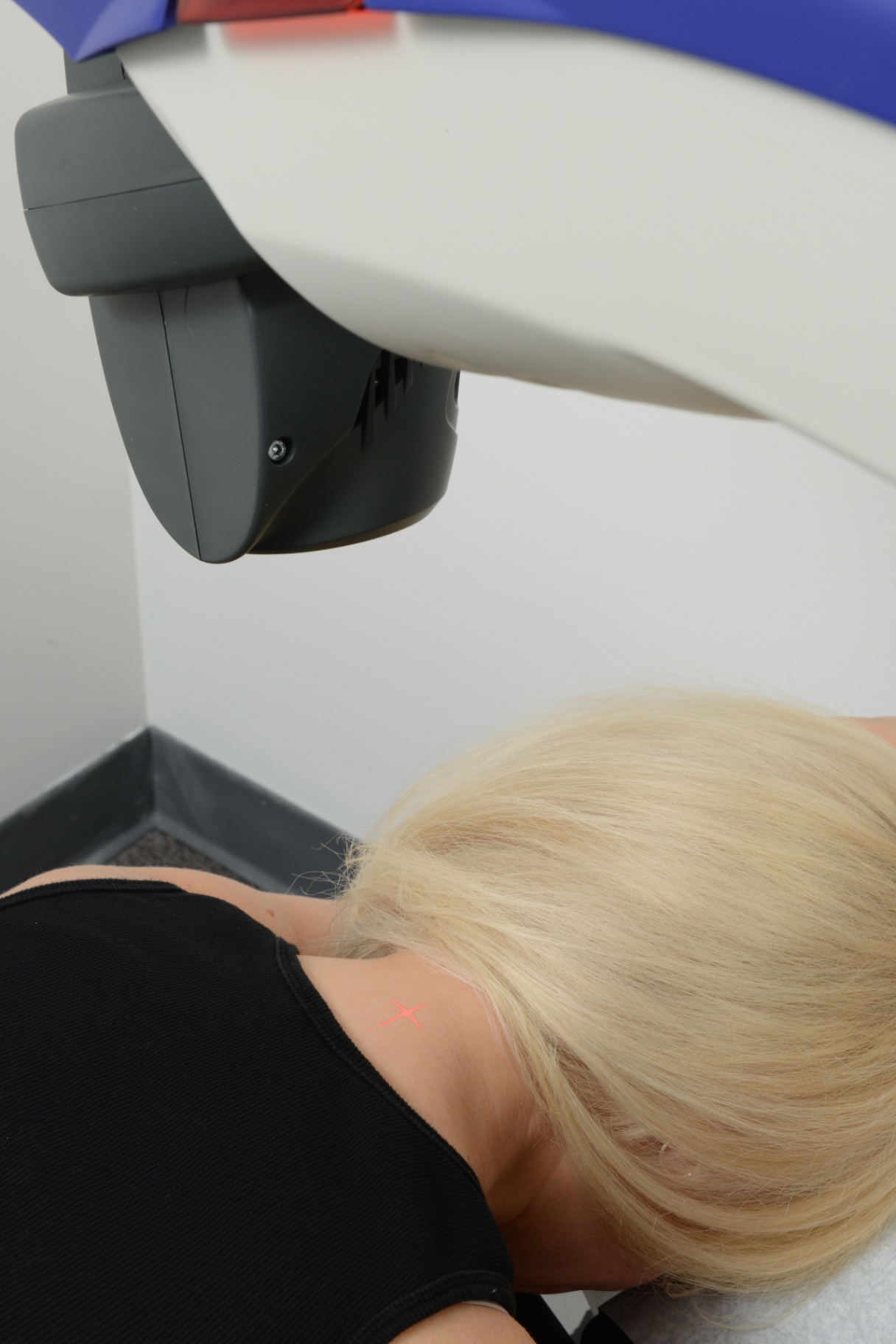 Class 4 Robotic Laser Therapy - Neck