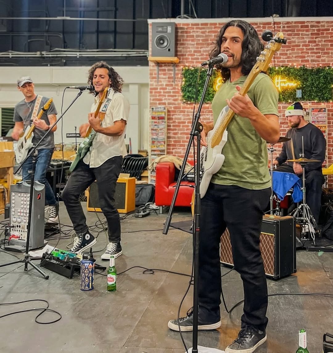 Live Band Performance at Nivessa