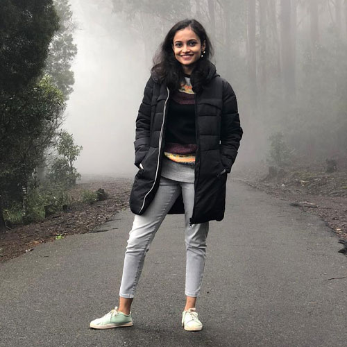 Kruti A young energetic SEO and Google Ads professional representing expertise at Twenty West Media