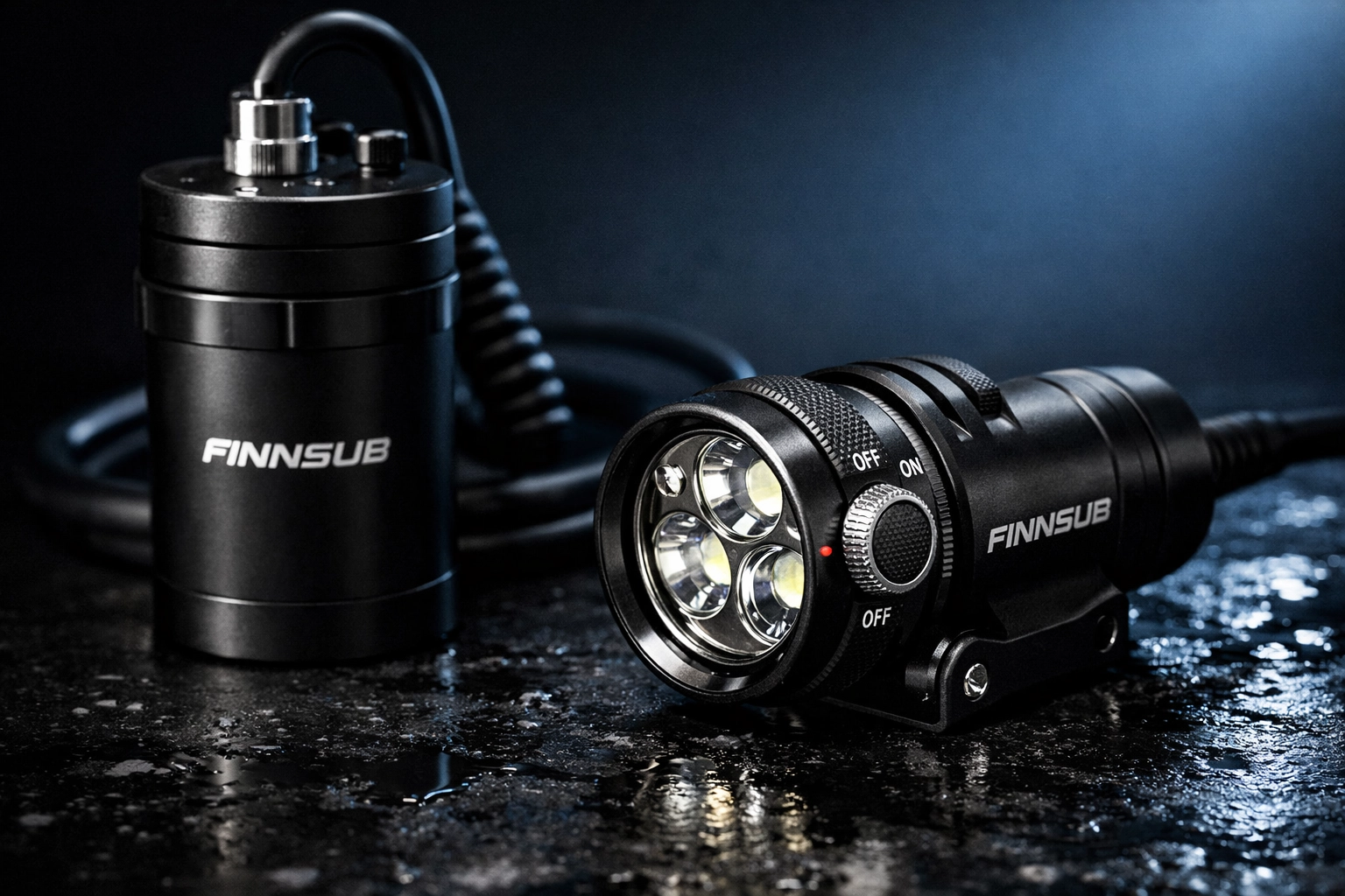 Finnsub Tanklampe Detailansicht - hochwertige Verarbeitung mit Magnetschalter und LED-Kopf