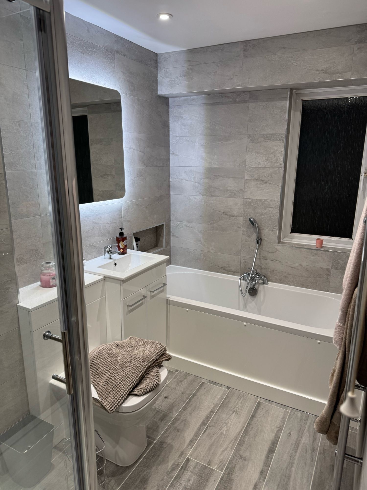 Modern bathroom installation