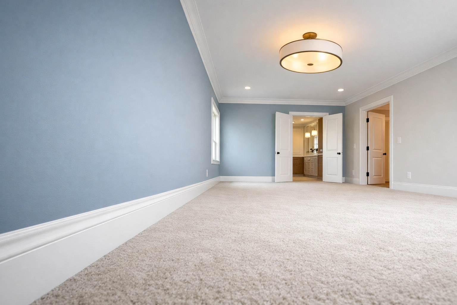 Deep cleaned bedroom with spotless baseboards and surfaces from house cleaning services in Leominster MA.