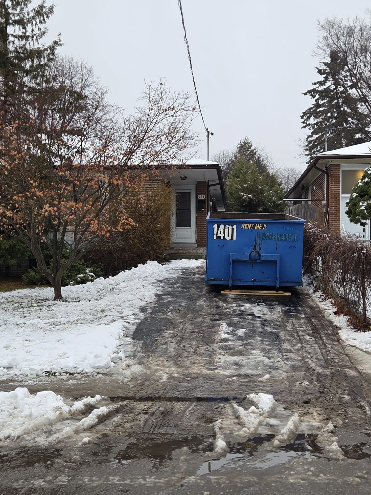 Renovation Bin Rental North York: Kitchen Edition winter-driveway-bin-rental