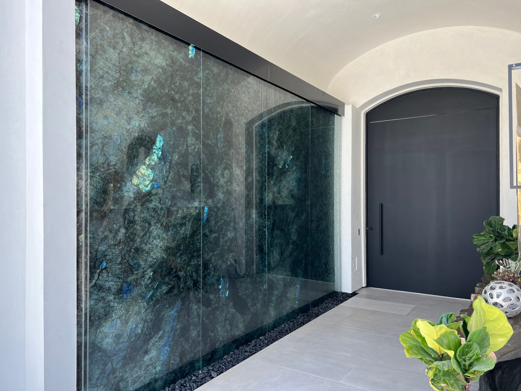 LL Waterfall Design Waterwall Entryway