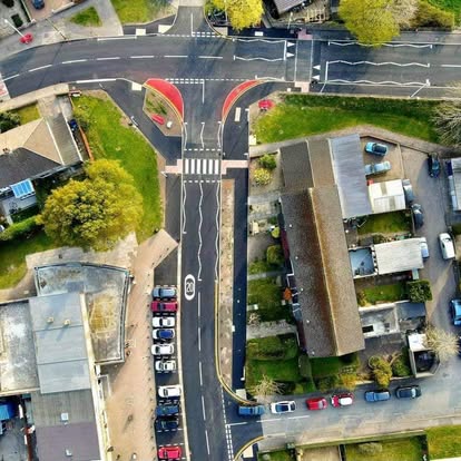 Key Highway Markings in the UK: What Drivers Need to Know