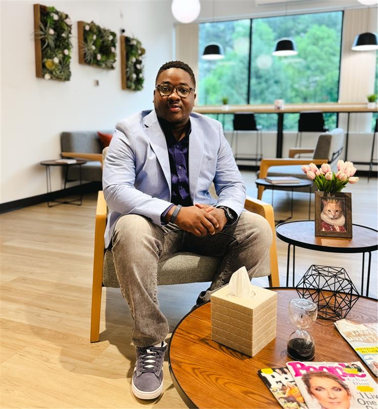 Modern Executive Lounge at Chartrflex