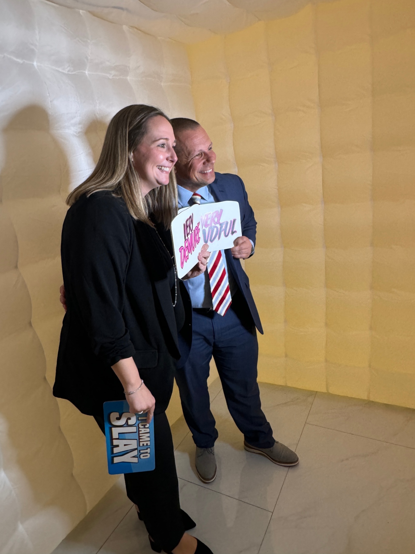 Photo Booth Guests Slaying