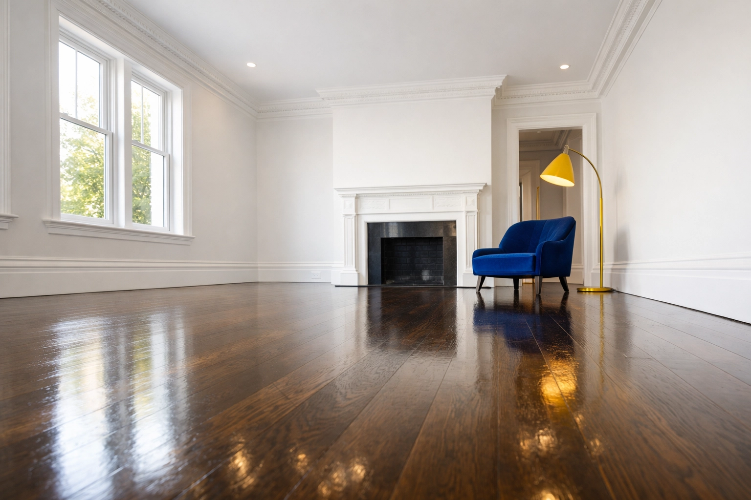 Spotless Cambridge apartment living room with polished hardwood floors ready for move-out inspection.