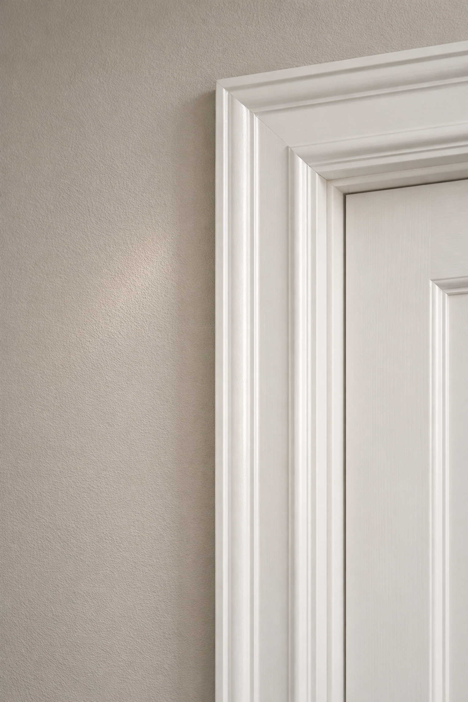 Professional interior painting in Orlando showing the contrast between a matte wall and satin white trim finish.