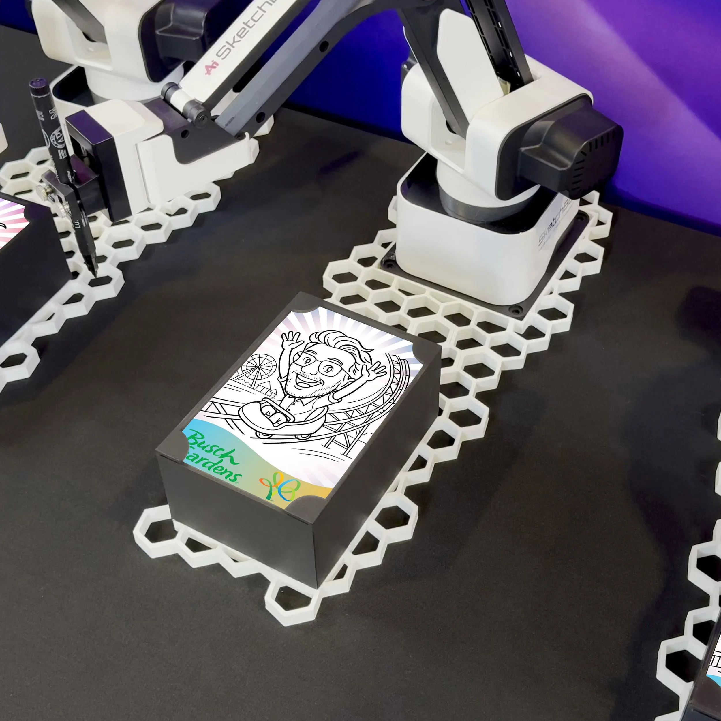 AI Portrait Robot using True Path technology for hand-drawn caricatures