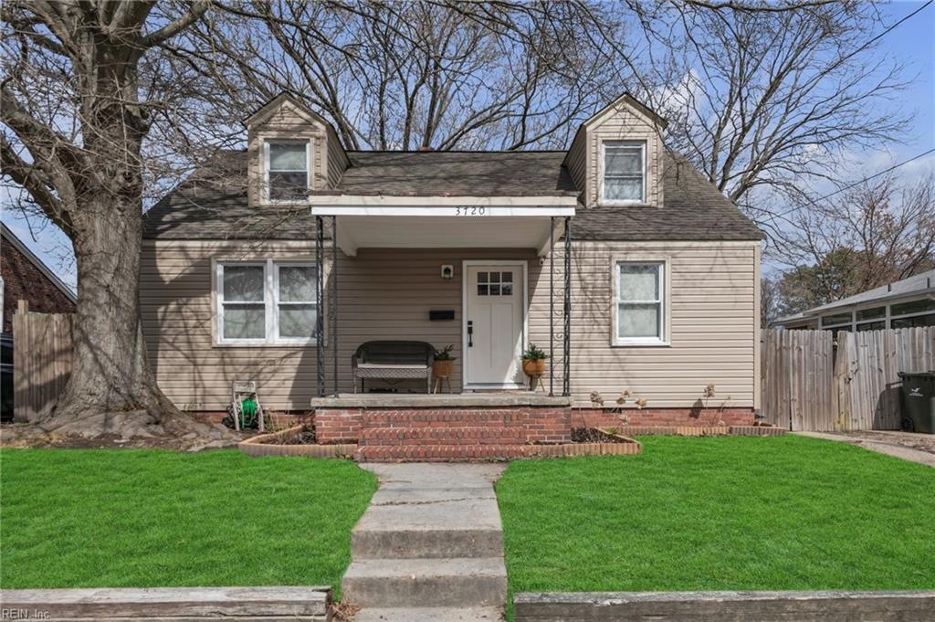 Charming Cape Cod home