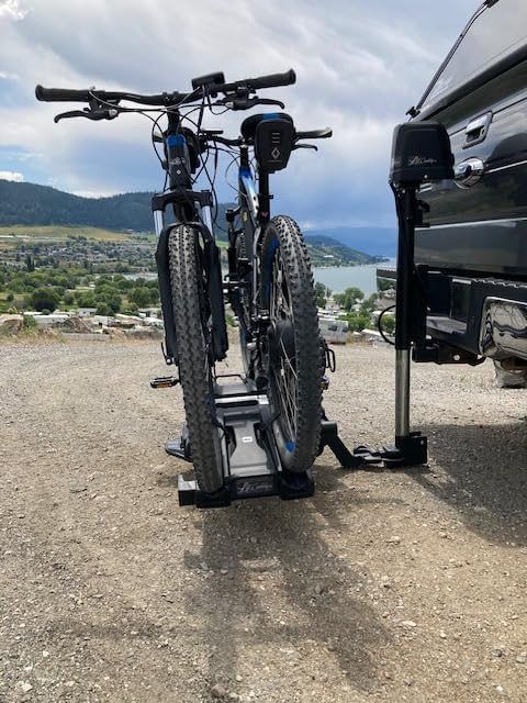 Electric Fat Tire Bikes on Hitch-Mounted Lift