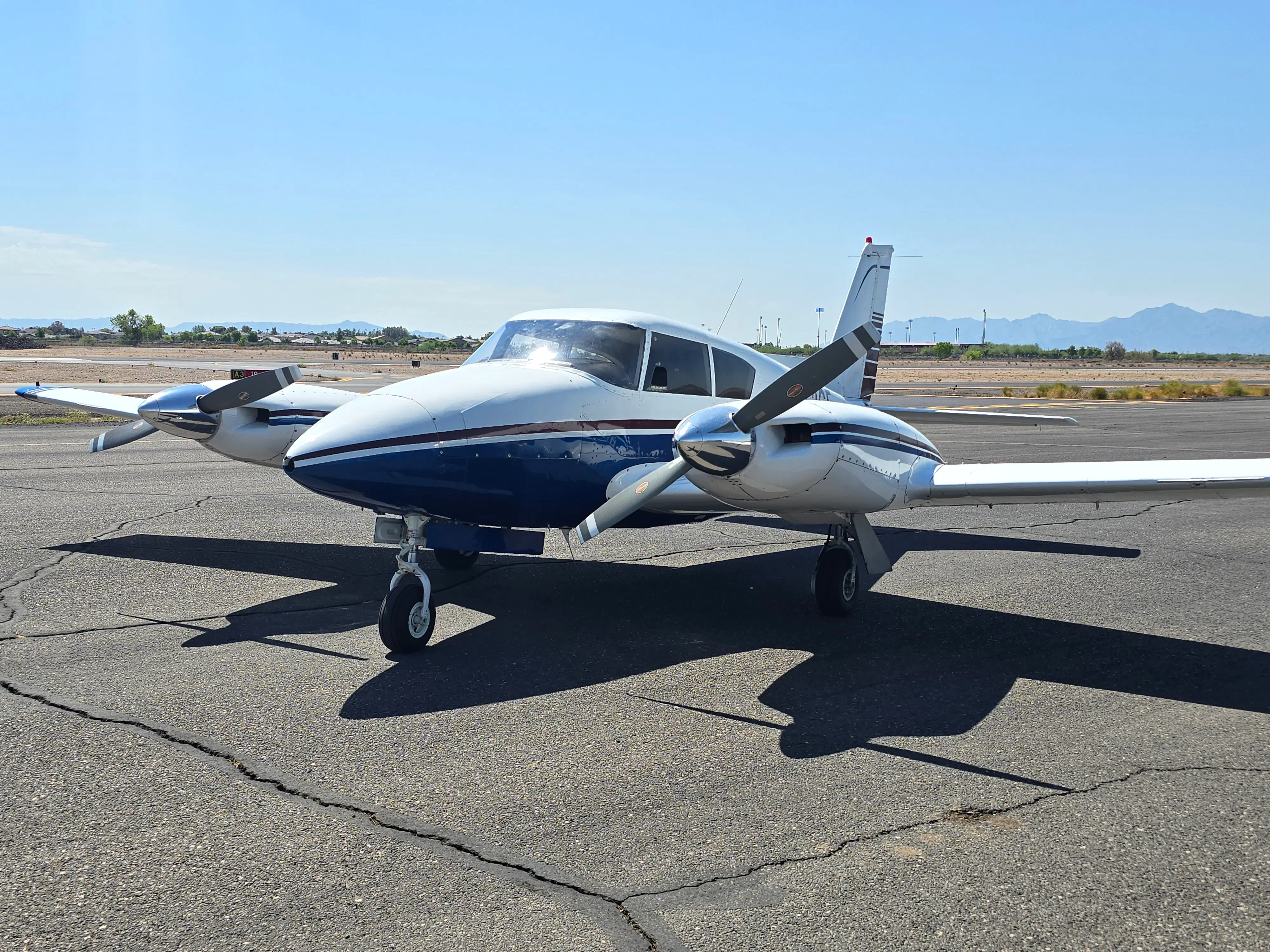 PA-30 Exterior