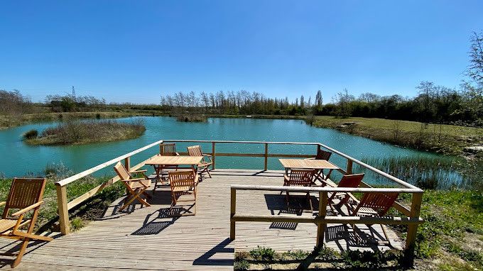 Sandwich Lakes Campsite in Kent with touring pitches beside the water.