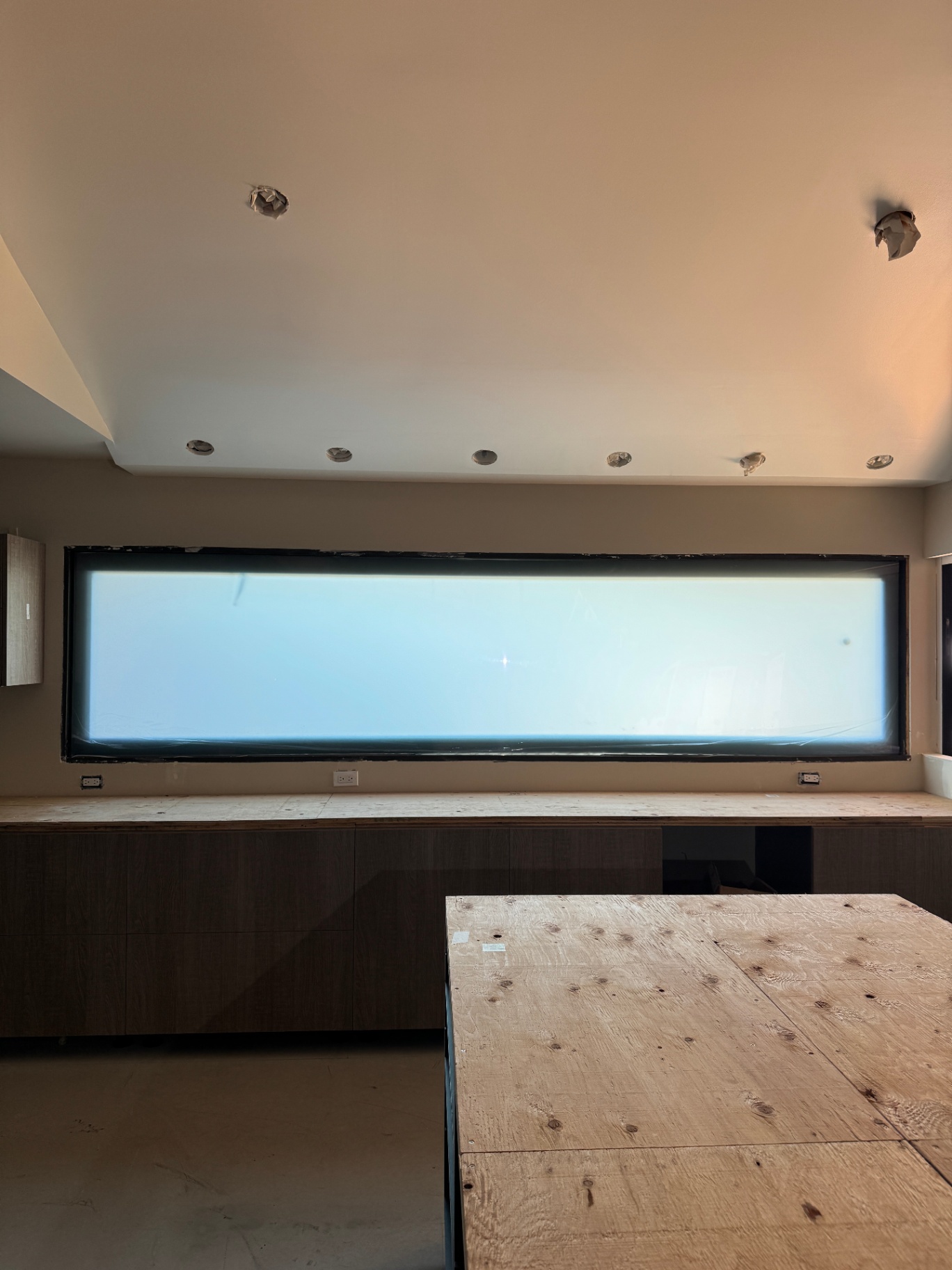 Smart View Switchable Smart Film on Large Window