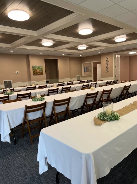 Spacious event room at Hummingbird Hall
