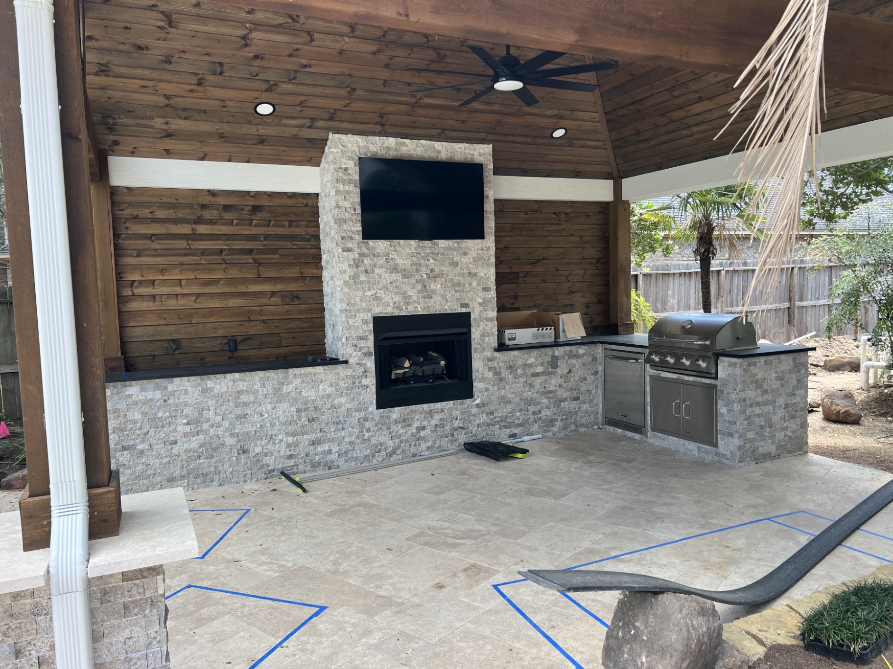 Integrated Fireplace and Grill Area