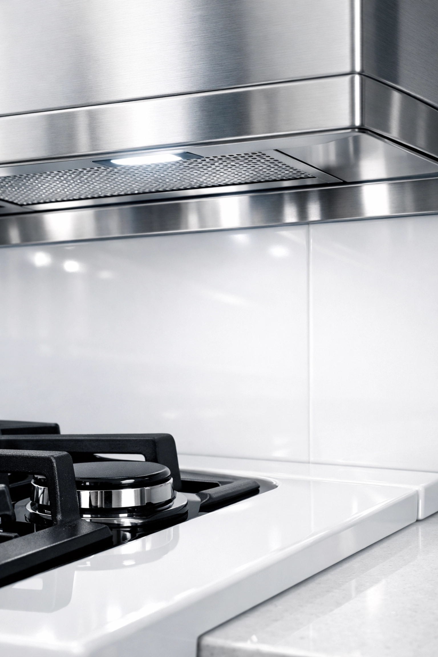 Detailed shot of a grease-free stovetop after professional deep cleaning in Leominster MA.