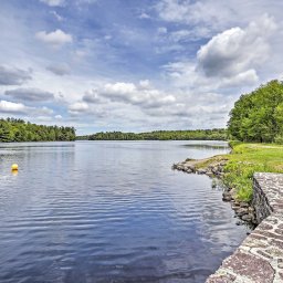 [HERO] Spring Break at Lake Naomi: Why Pocono Pines is the Ultimate Family Reset
