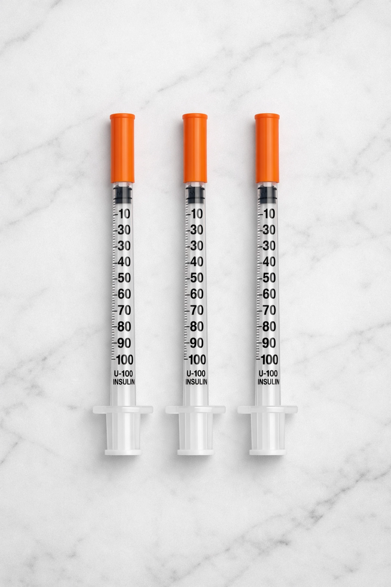 Professional U-100 insulin syringes with clear markings for accurate peptide calculator dosing.