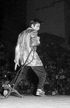Elvis Presley Mid-Performance Black and white photo