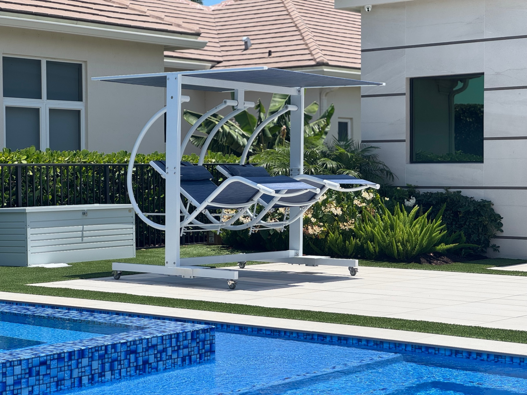 David Frank Furniture Zero Gravity Swings (Navy)