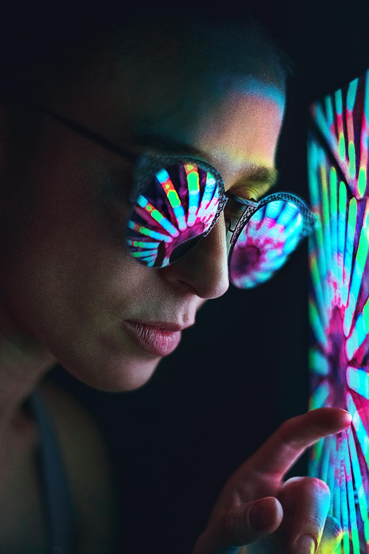 ZTYLIST LED Infinity Mirror Light Interaction