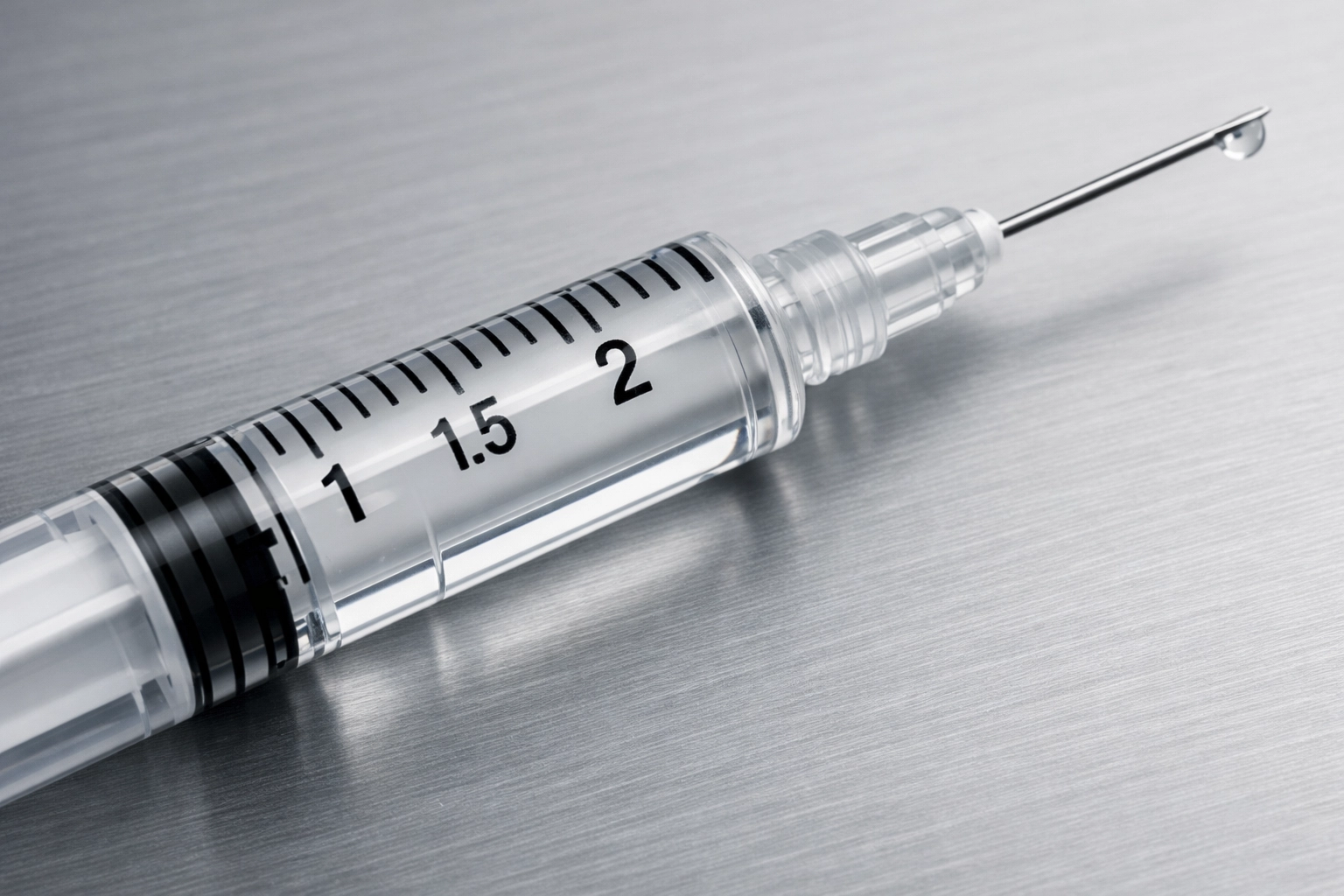 High-precision syringe showing accurate units for measuring Retatrutide peptide research dosages.