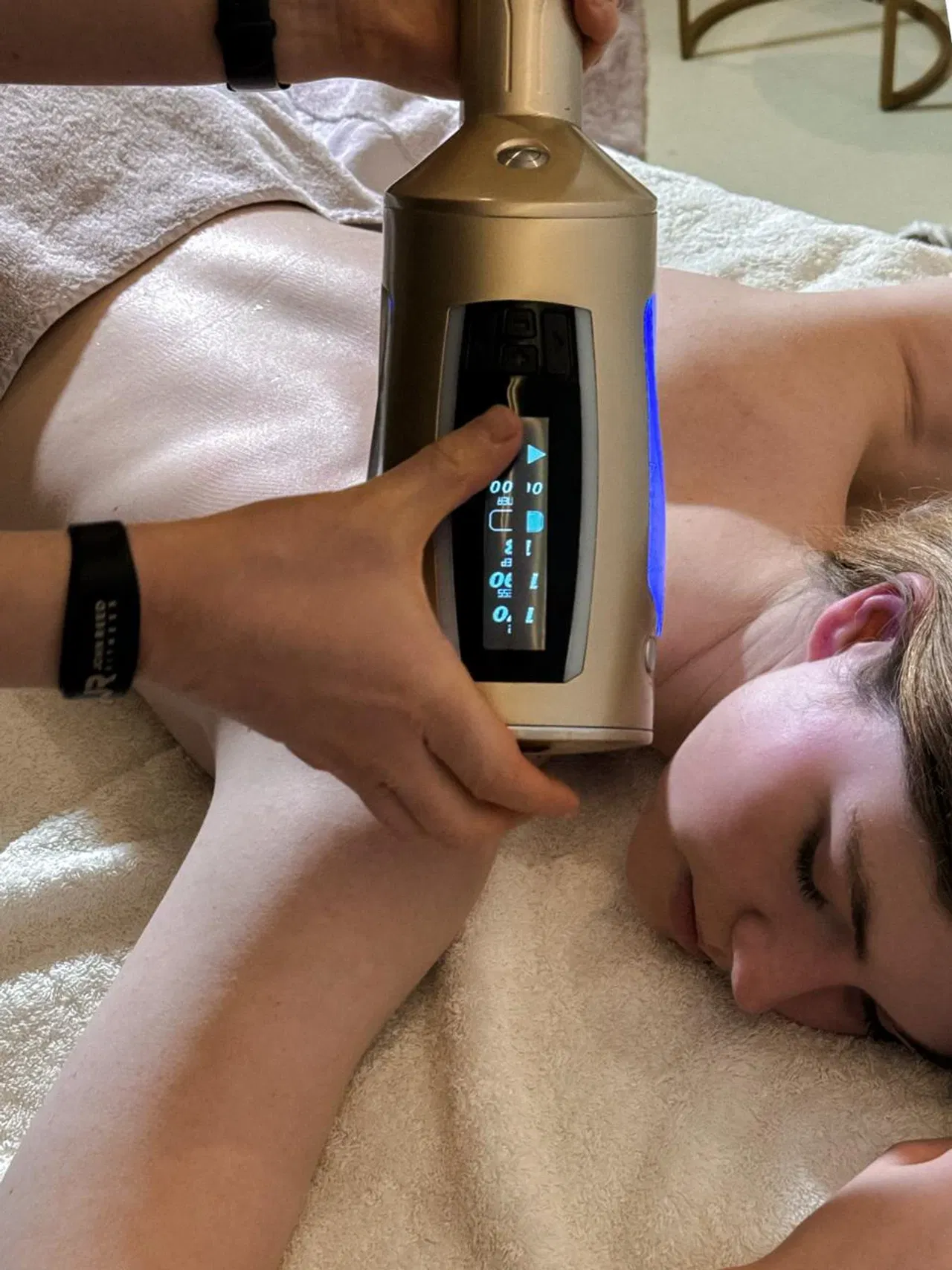 Endosphere Behandlung für effektive Körperkonturierung