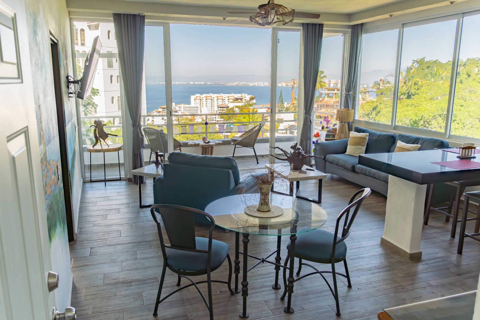 Modern, spacious condo