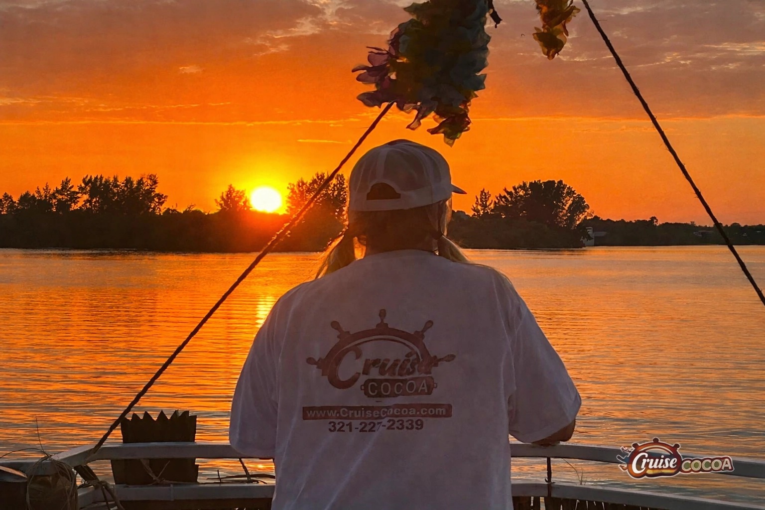 Cruise Cocoa Sunset Boat Crew