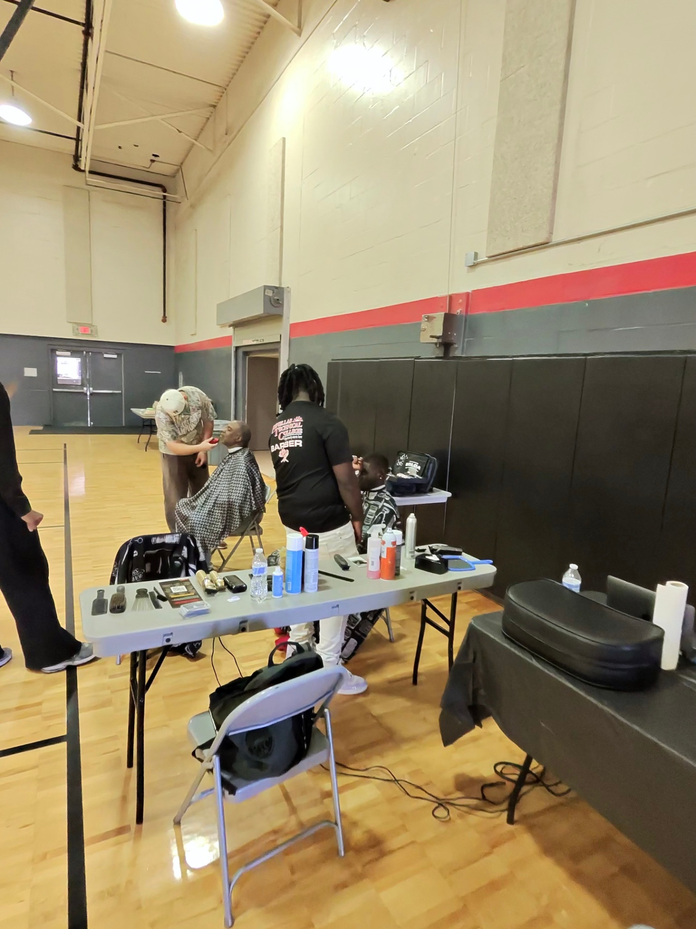 Barbers Providing Free Haircuts to Youth
