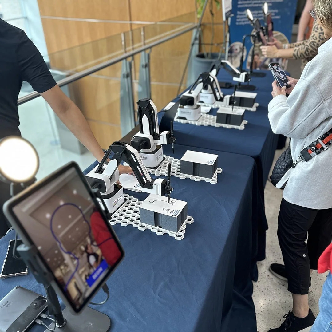 Interactive event activation with robotic drawing