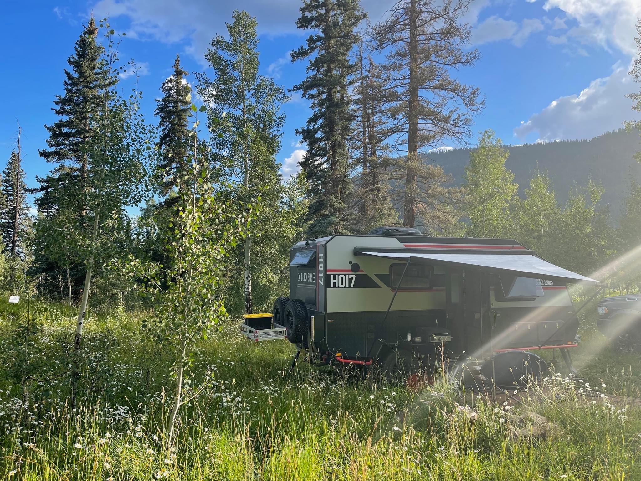 BlackSeries HQ17 Off-Road Travel Trailer