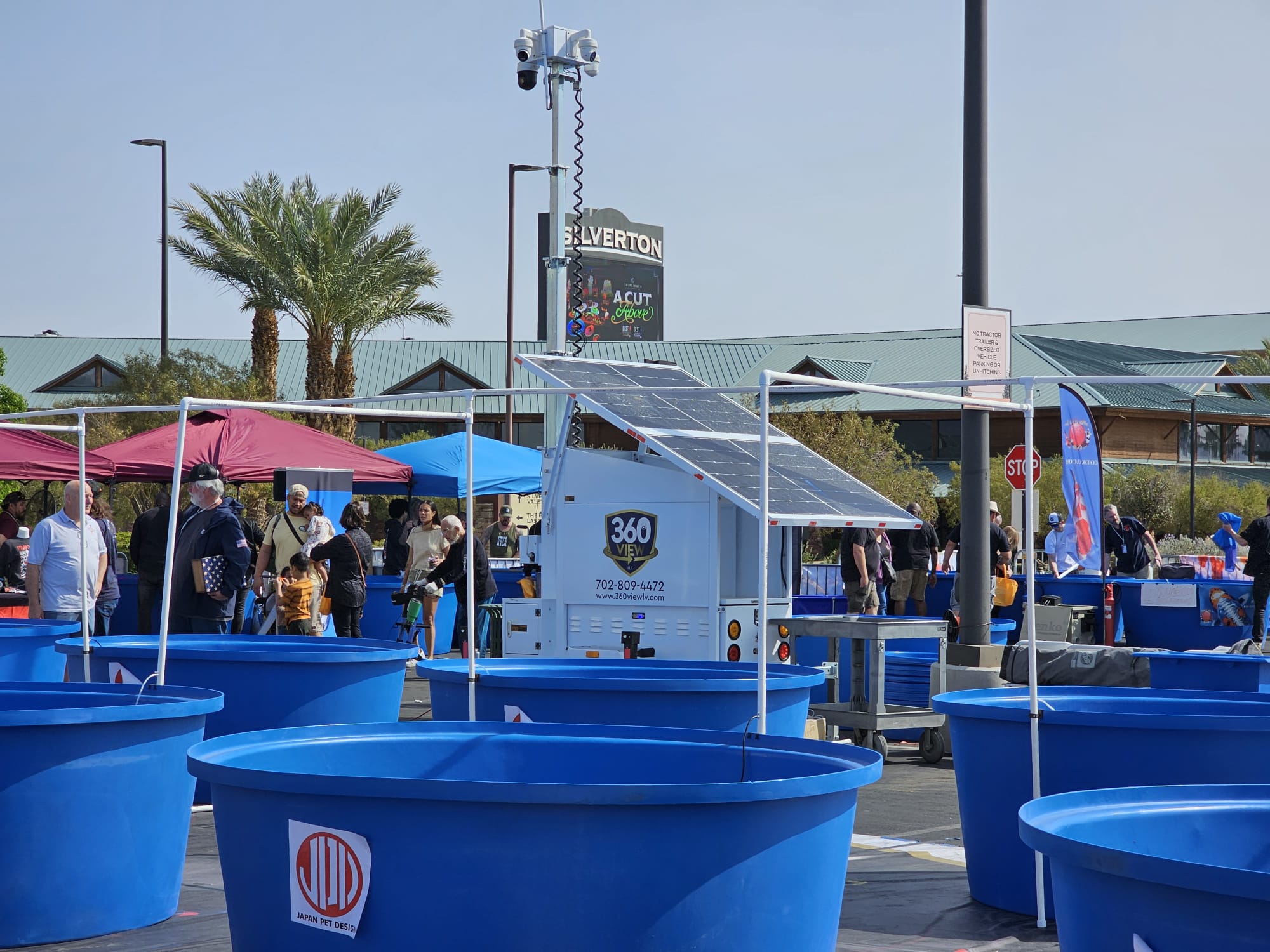 360 View LLC Standard solar-powered mobile surveillance trailer