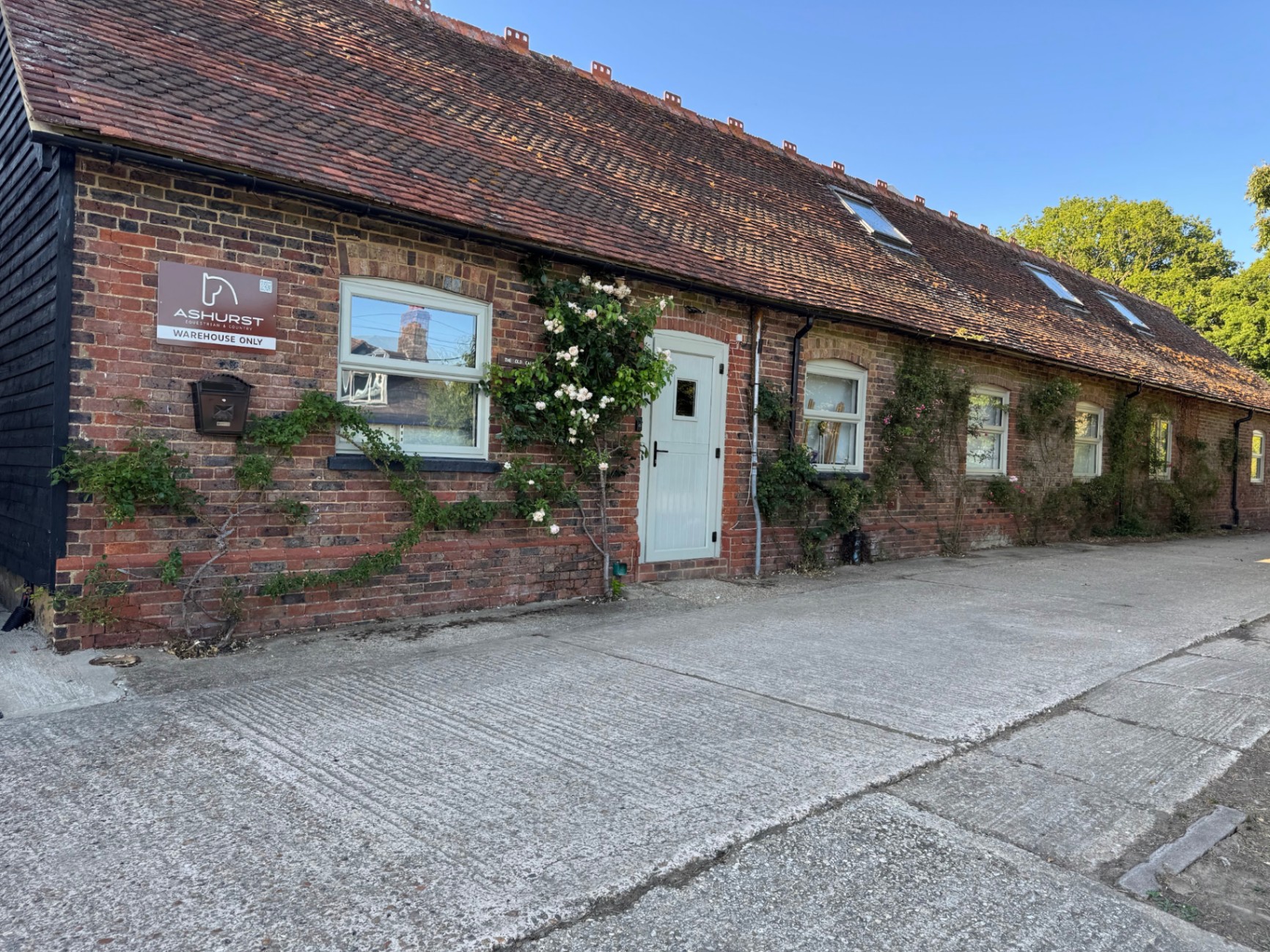 Ashurst warehouse