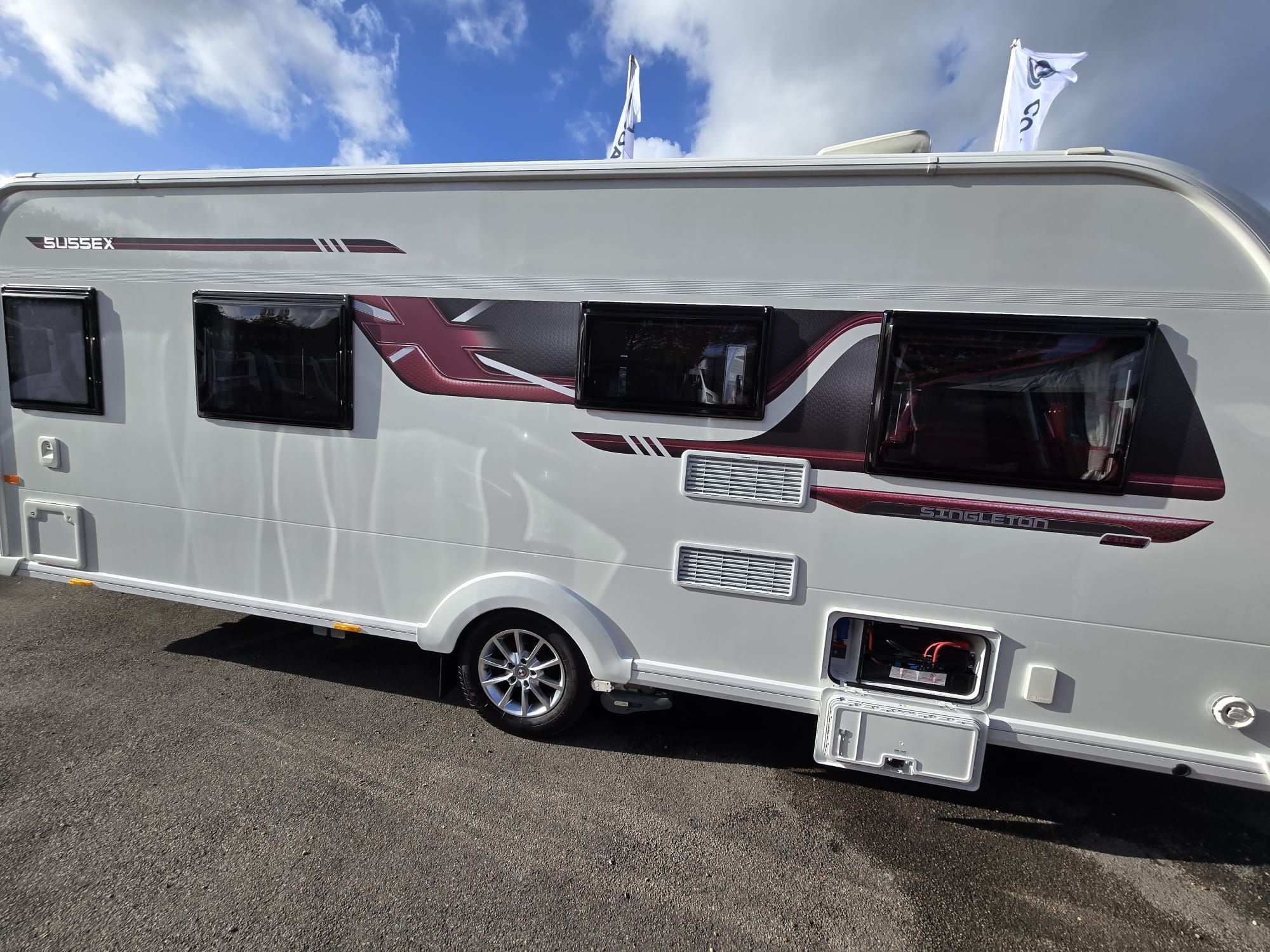 The sleek side profile of our new Coachman Acadia 565