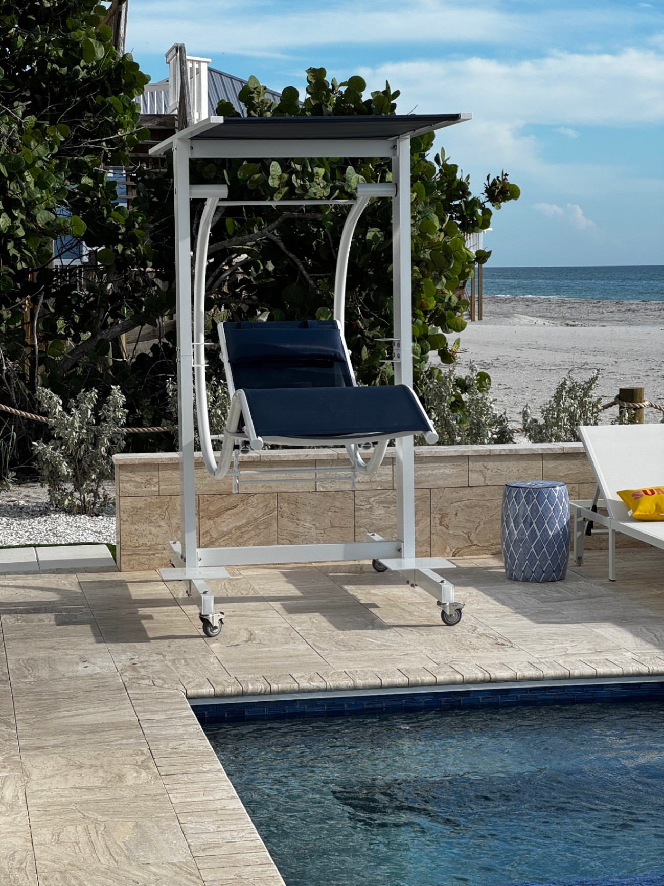 Single Zero Gravity Swing Chair in Navy