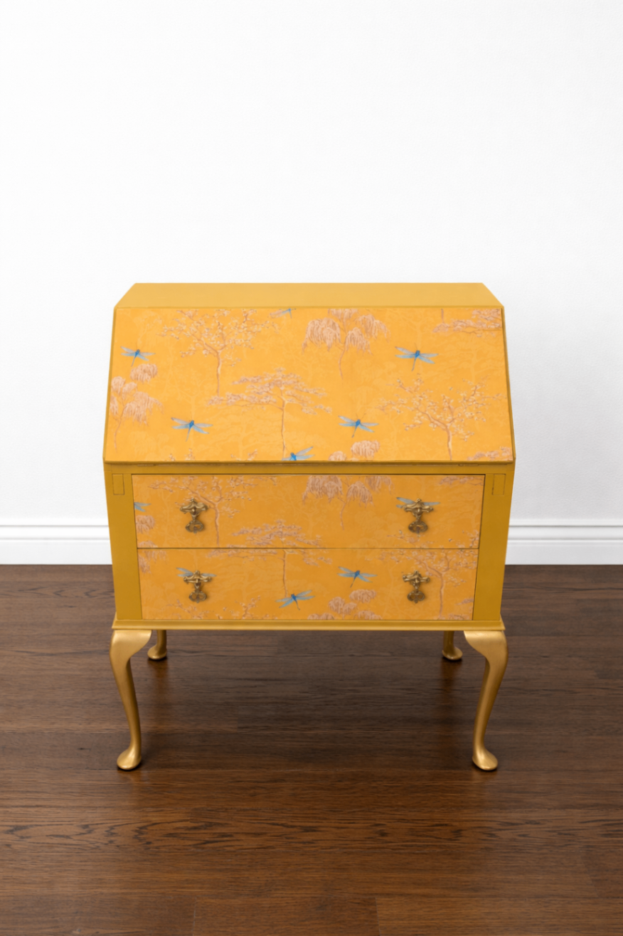 [HERO] The Art of Slow Decor: Why Refinishing is Better Than Buying New