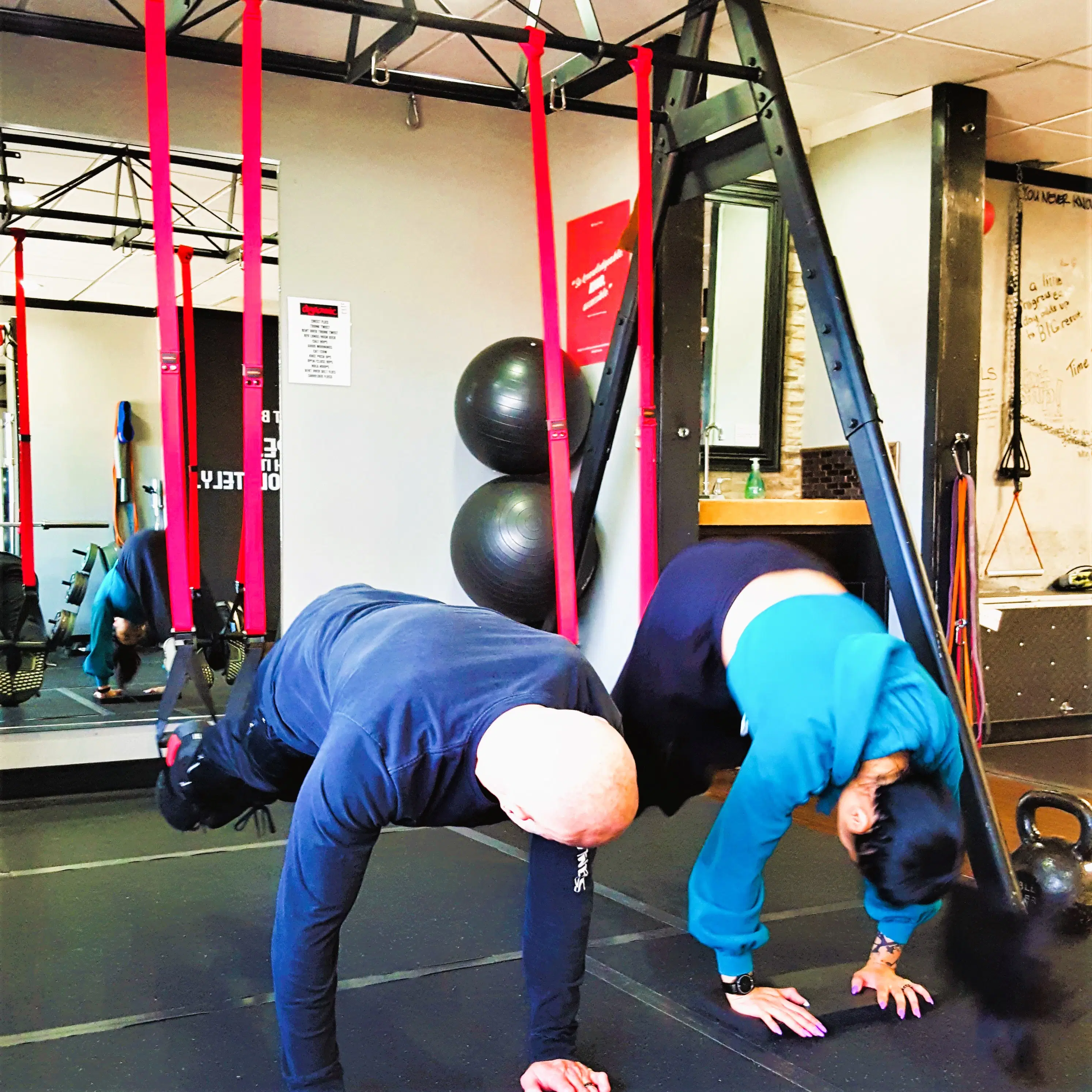 suspension-training-gym-plank-pike-red-nossk