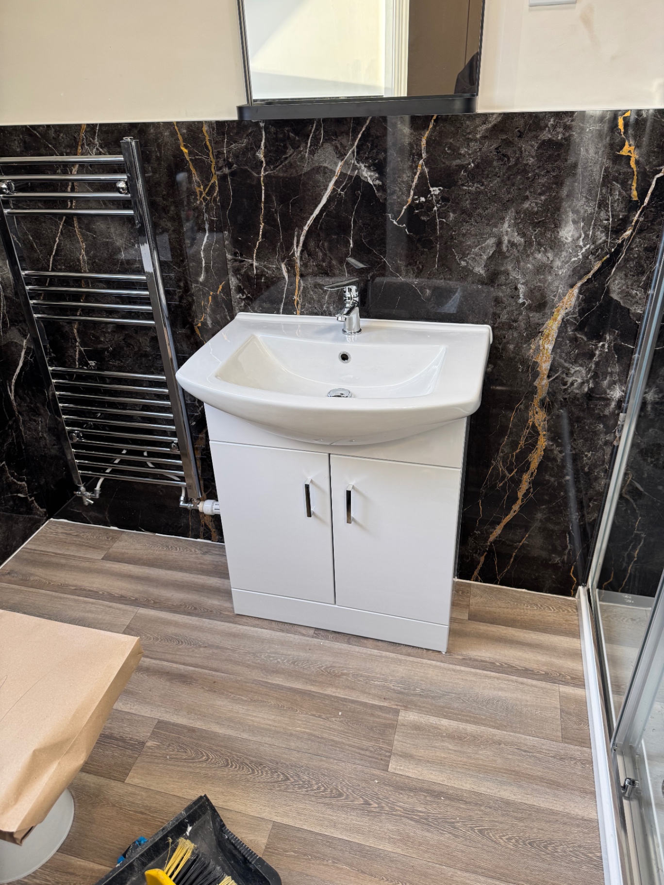 Modern bathroom installation