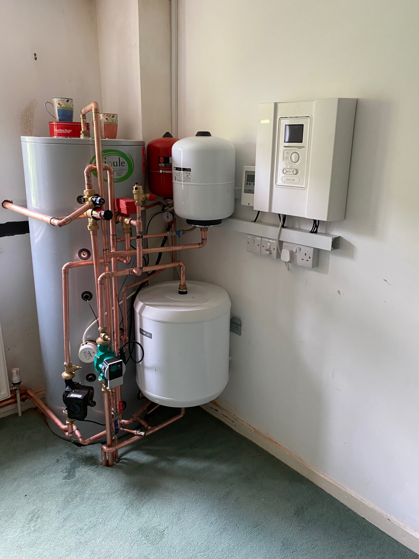 Modern heating system installation