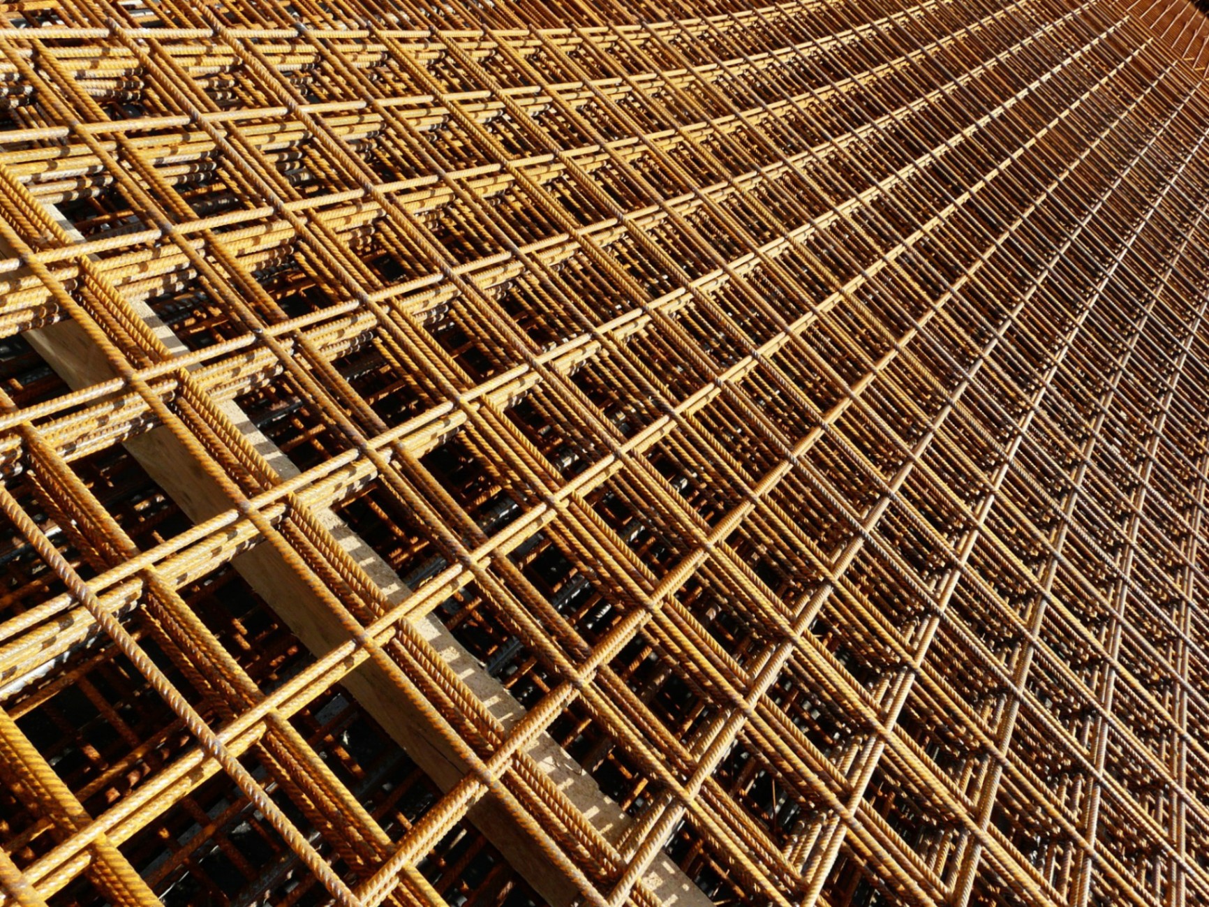 Reinforced Steel Rebar Grid in Foundation Phase