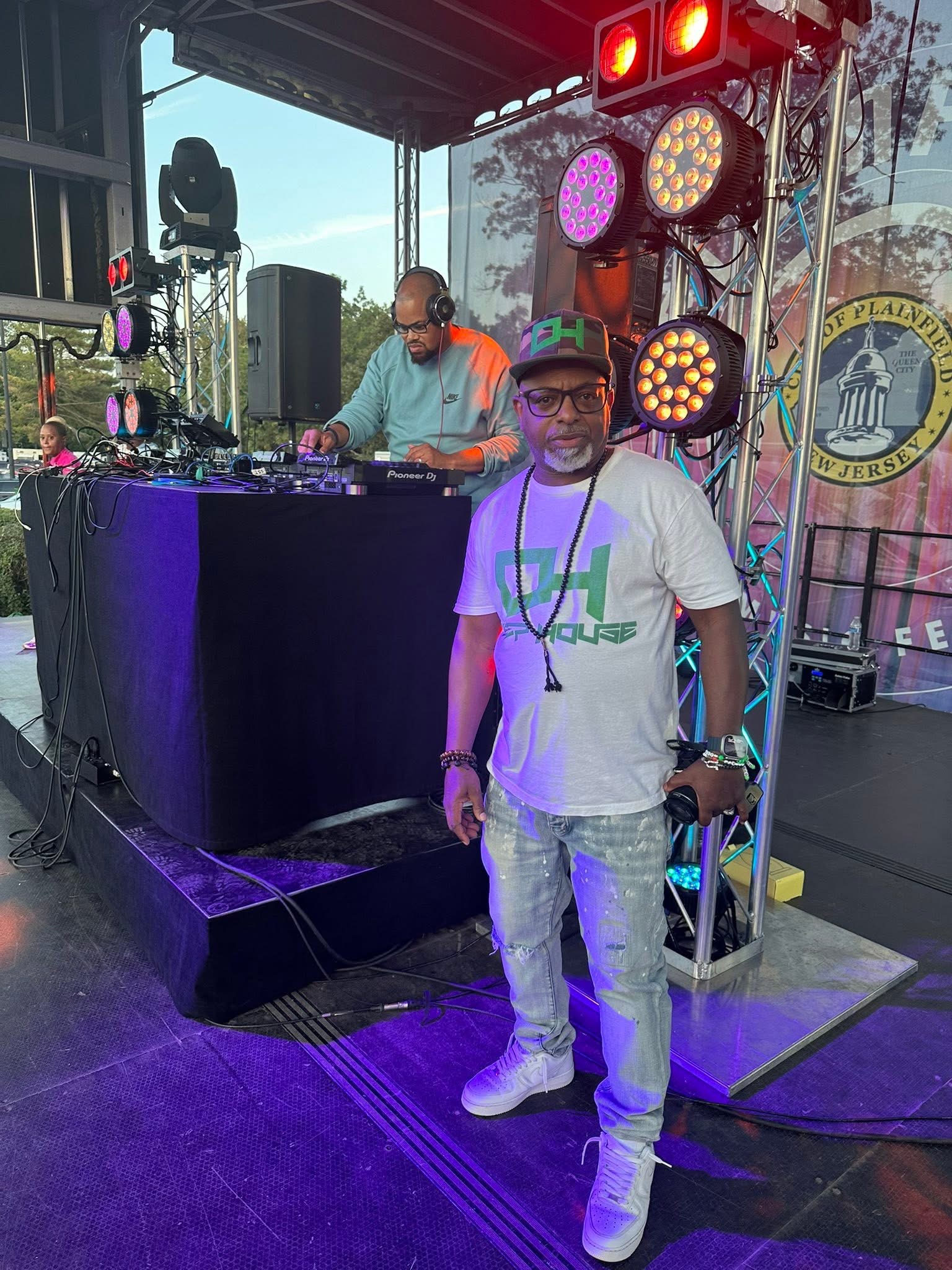 Deep House Apparel Ambassador at Live House Music Event