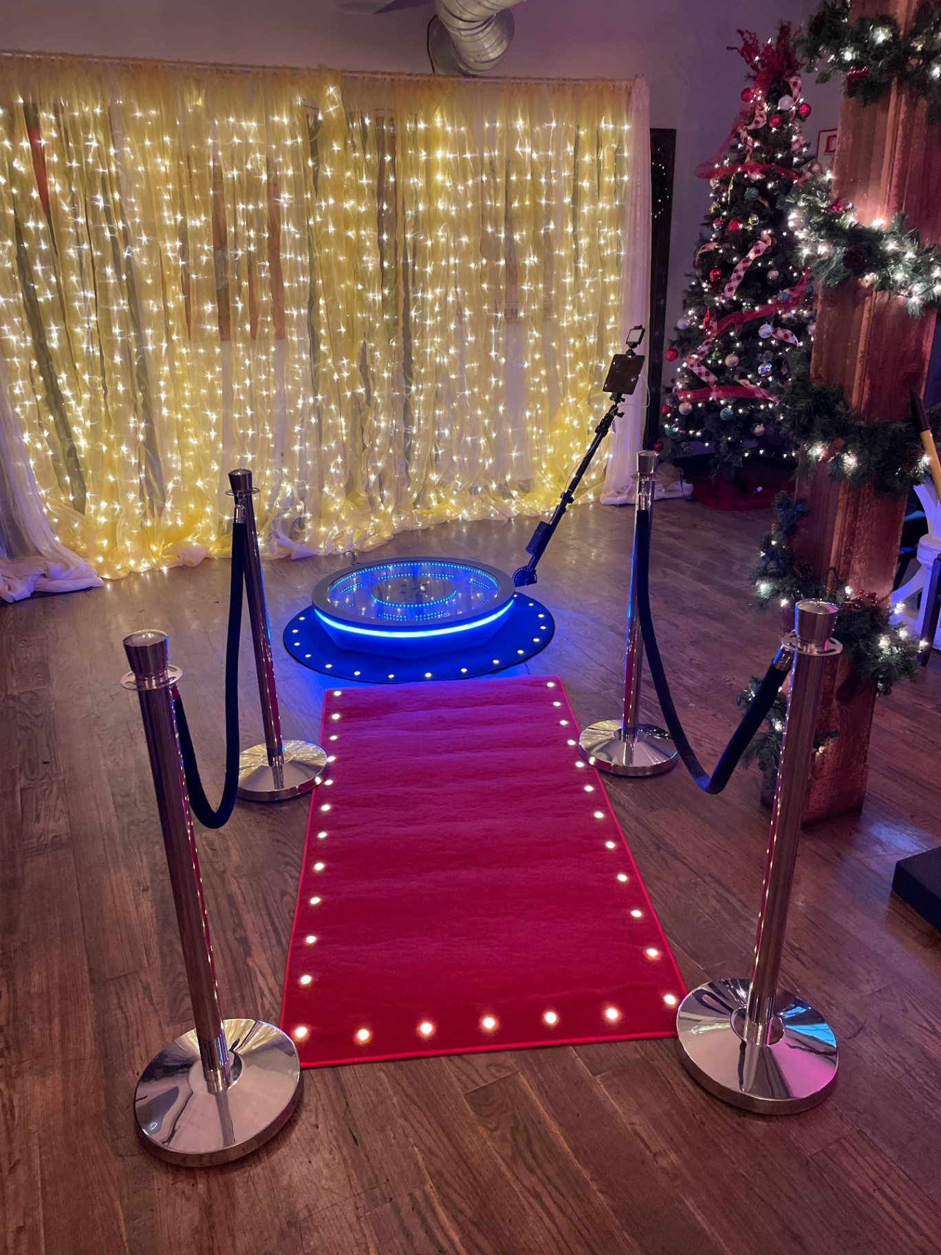 360 Video Booth Holiday Setup