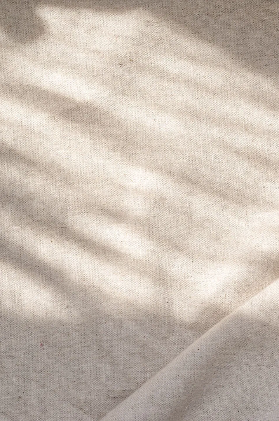 soft-sunlit-linen-backdrop