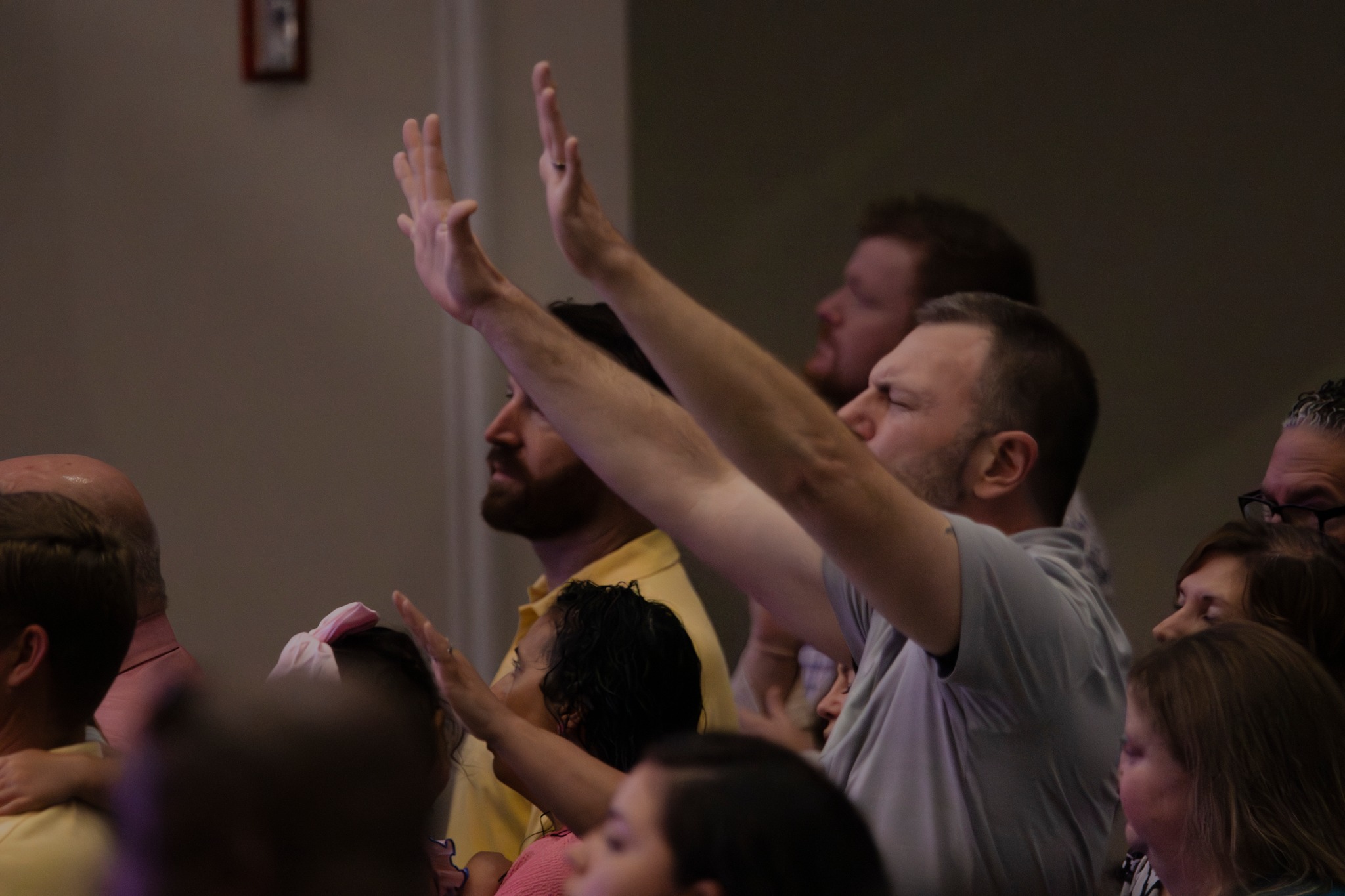 Worship at First Assembly Memphis