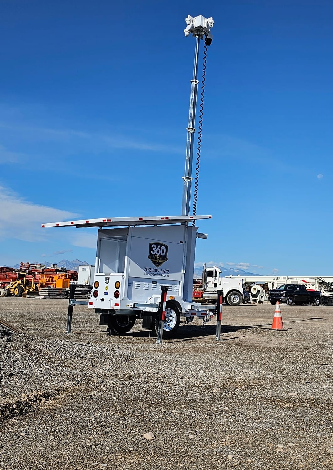 360 View LLC Standard solar-powered mobile surveillance trailer