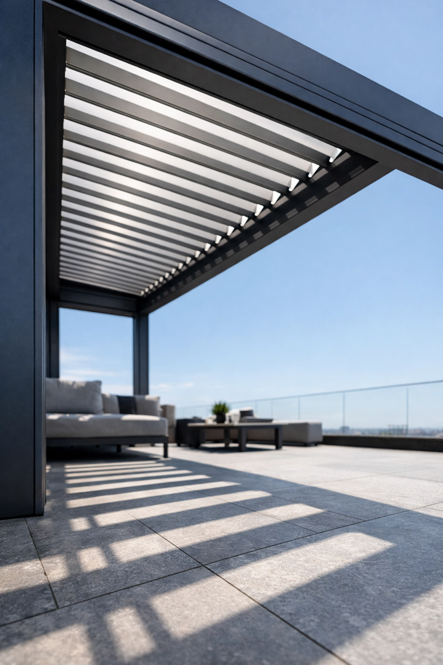 Bioklimatisches Lamellendach Wien mit verstellbaren Aluminium-Lamellen